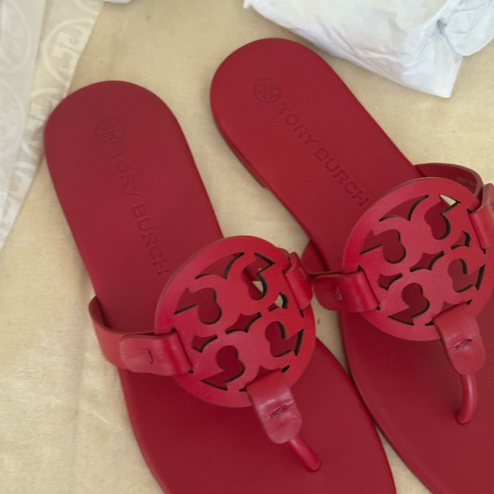 New tory burch miller sandals in red - Picture 2 of 7